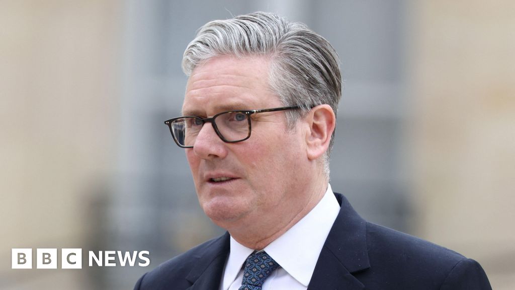 Starmer insists majority of Labour MPs back his leadership Starmer insists 'majority' of Labour MPs back his leadership