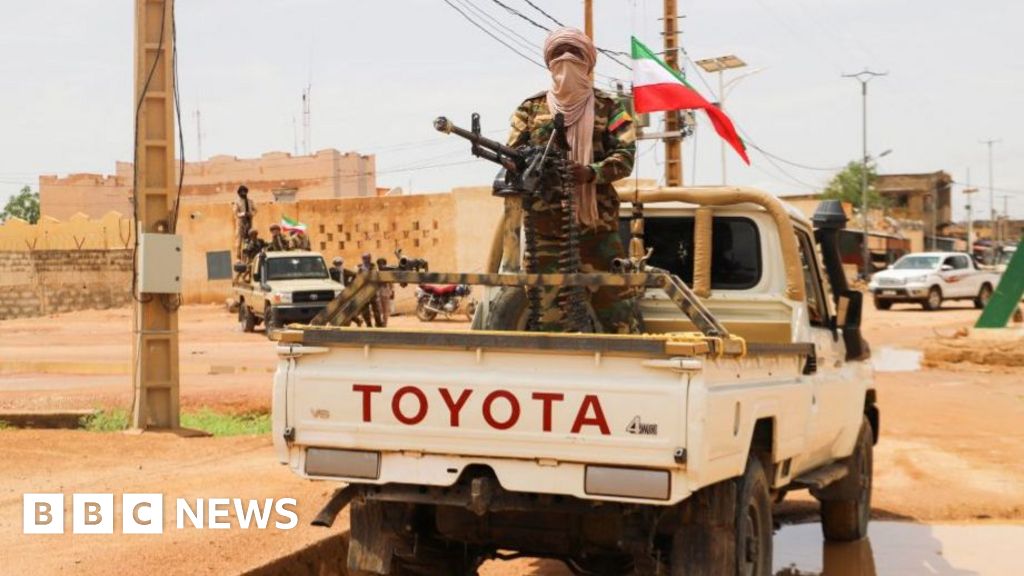 Russian mercenaries to withdraw from Mali city after attacks Russian mercenaries to withdraw from Mali city after attacks