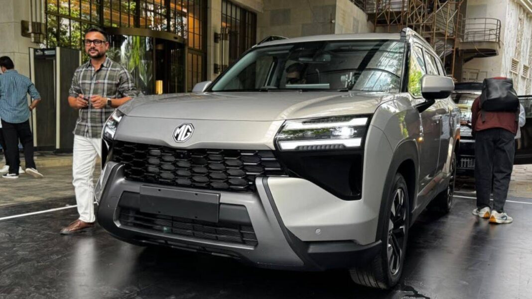 MG Hector Tomahawk PHEV Launched at Rs 25.69 Lakh; Baas Price Starts at Rs 21.79 Lakh